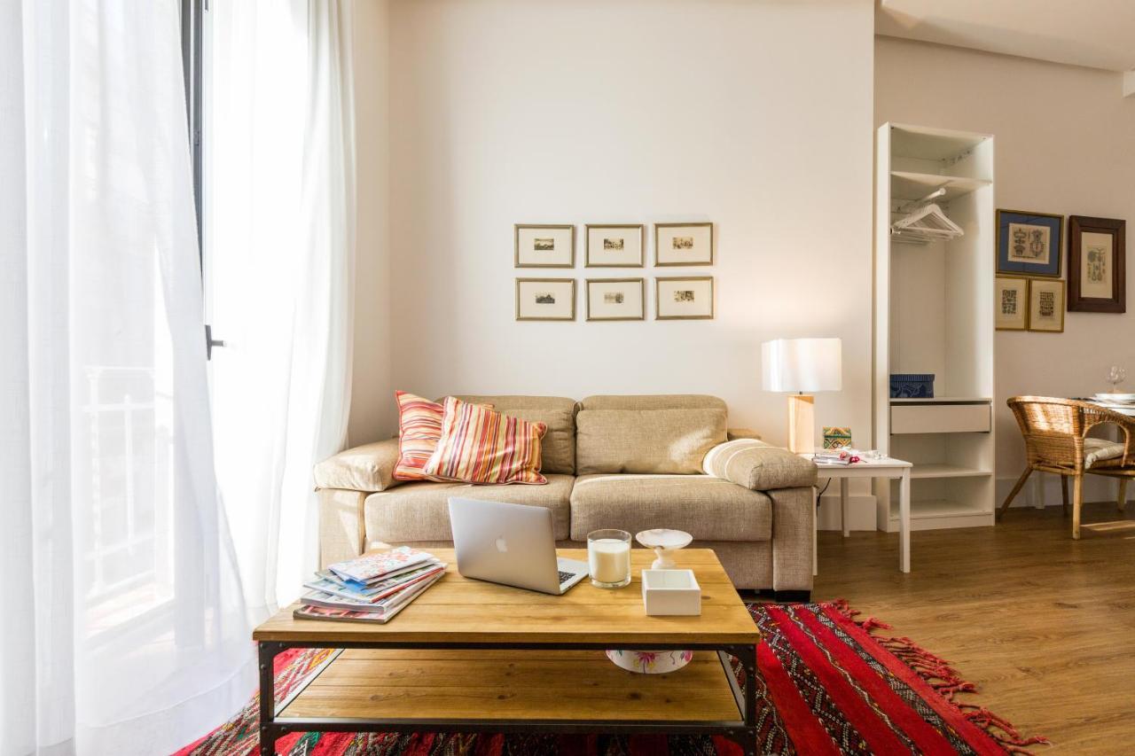 Sevilla Home Center Suites Extérieur photo