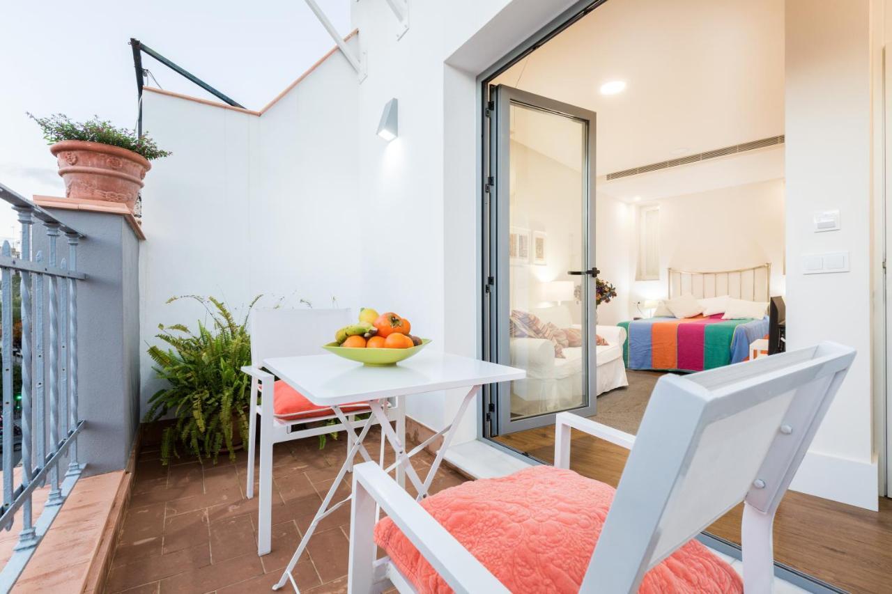 Sevilla Home Center Suites Extérieur photo