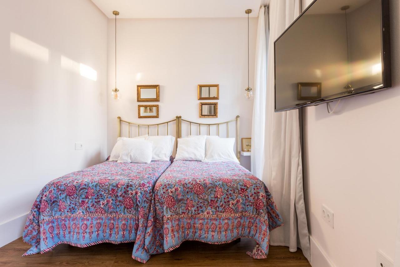 Sevilla Home Center Suites Extérieur photo