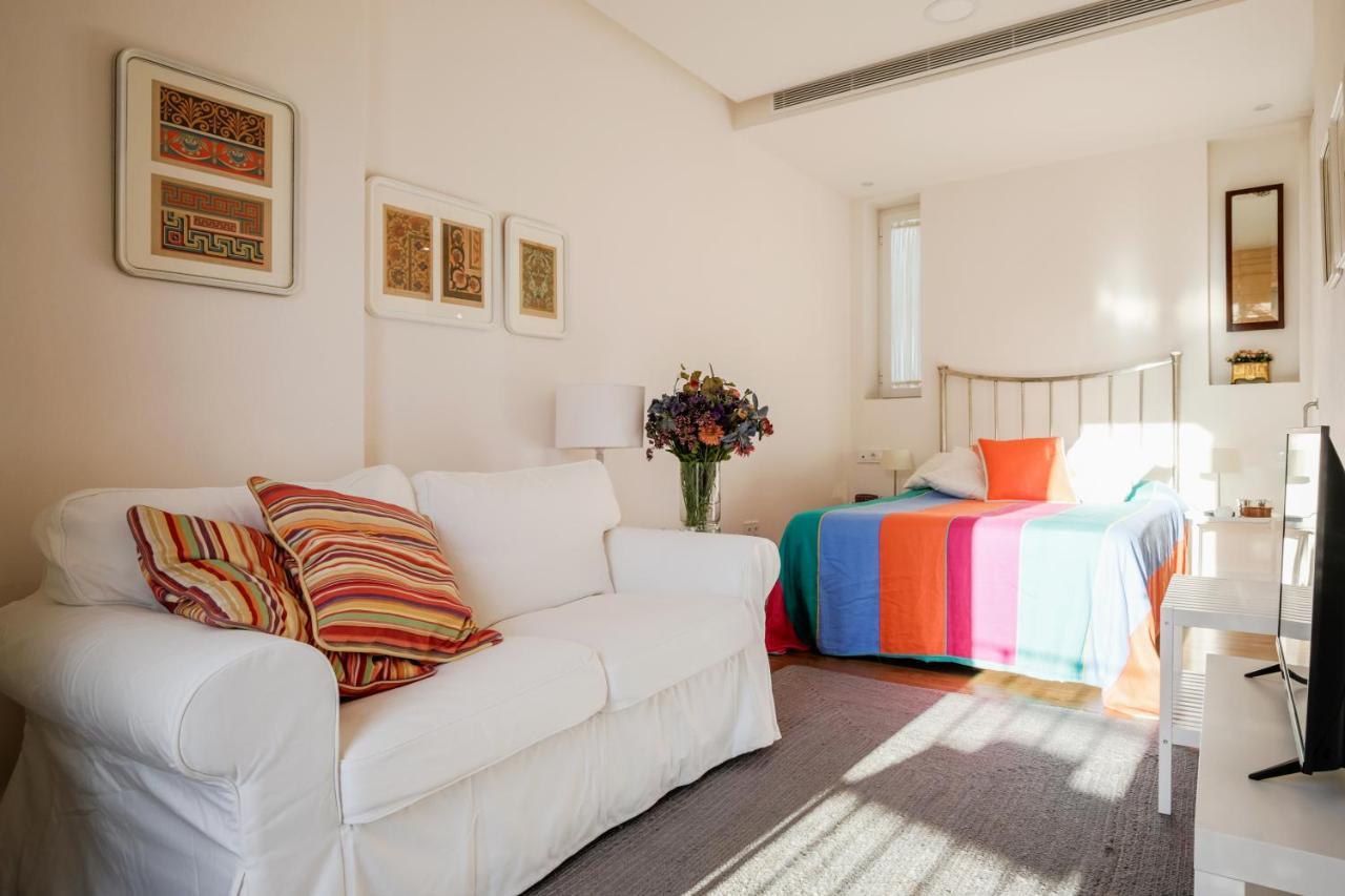 Sevilla Home Center Suites Extérieur photo