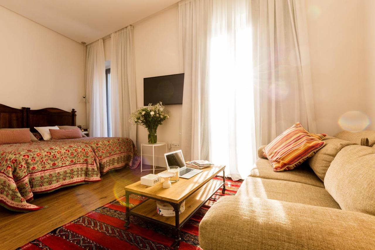 Sevilla Home Center Suites Extérieur photo