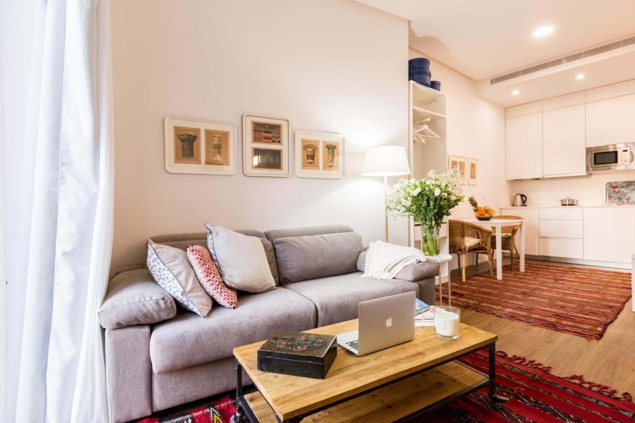Sevilla Home Center Suites Extérieur photo
